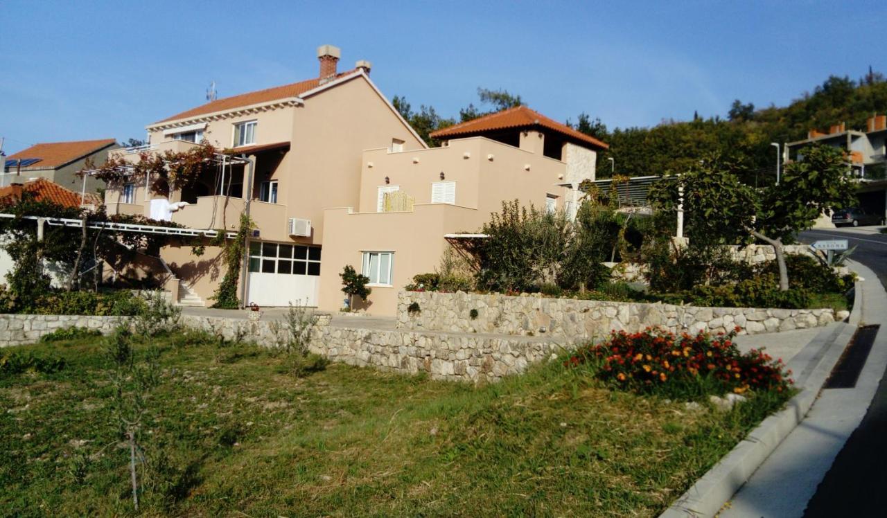 Apartments Karoma Mlini Exterior photo